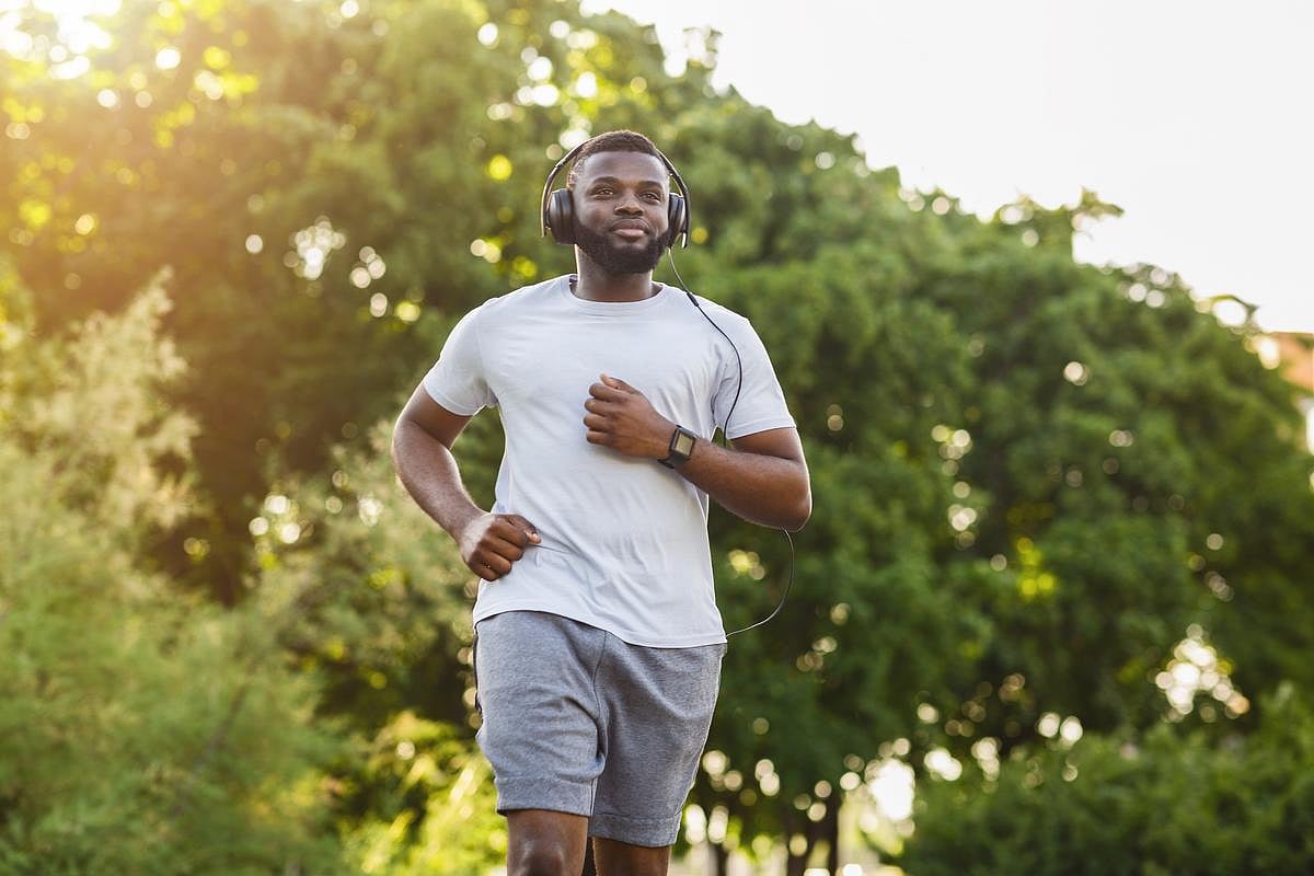 Poor Sleep Nearly Doubles a Runners Risk of Injury Study Finds | Powers ...