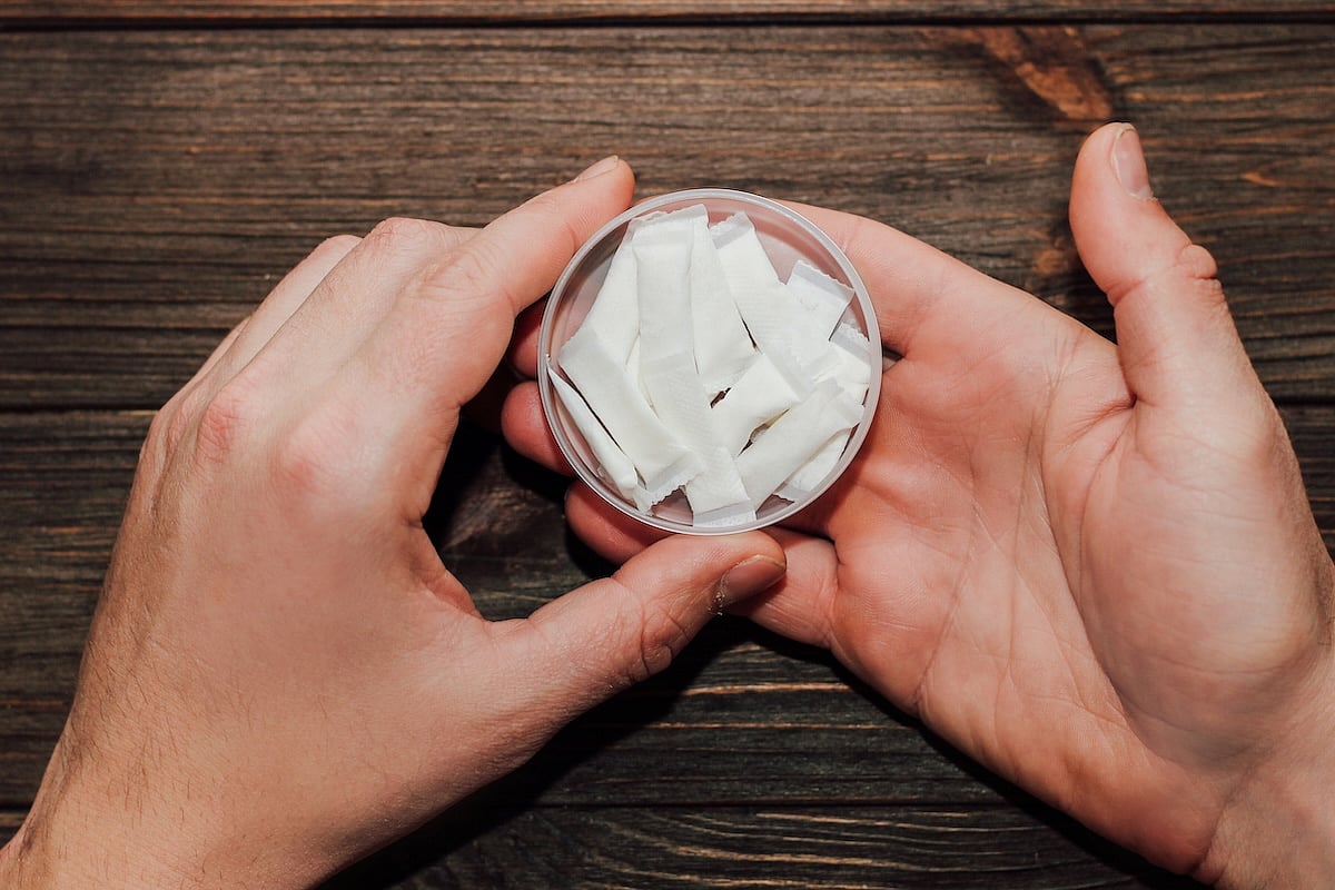 brooks koepka chewing tobacco Brooks Koepka Us Puts Some Chewing Editorial Stock Photo - Stock Image